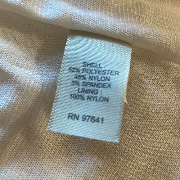 Textured Turtle Neck Top - Picture 4 of 4